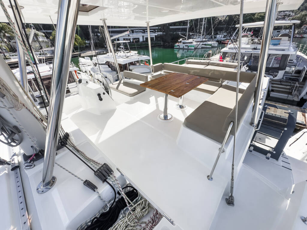 Catamaran Bali 4.8 Pagora