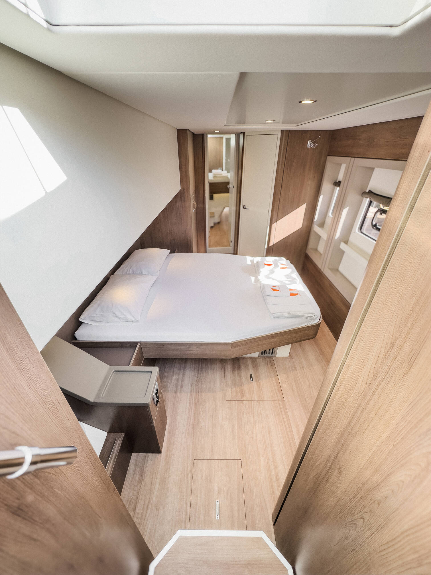 Catamaran Bali 4.8 Pagora