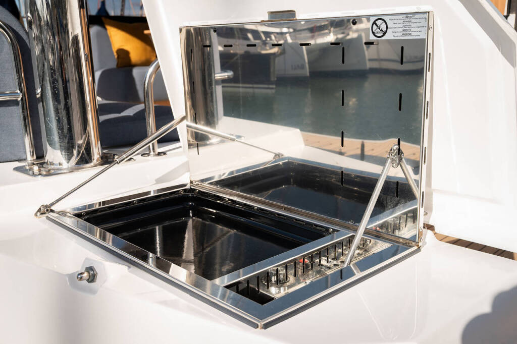 Catamaran Bali 5.2 New 1