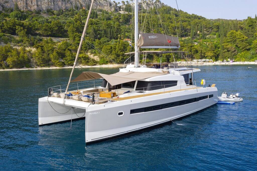 Katamaran Bali 5.4 Marea I