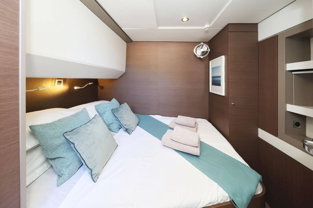 Katamaran Bali 5.4 Marea I