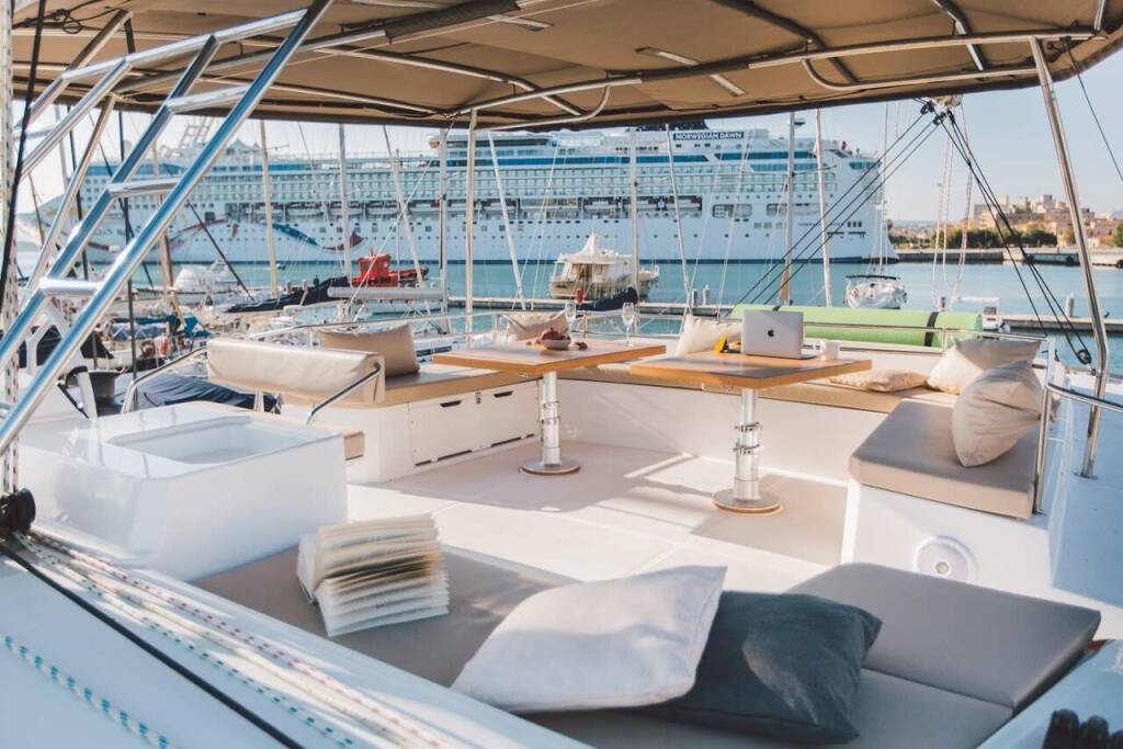 Catamaran Bali 5.4 Elena