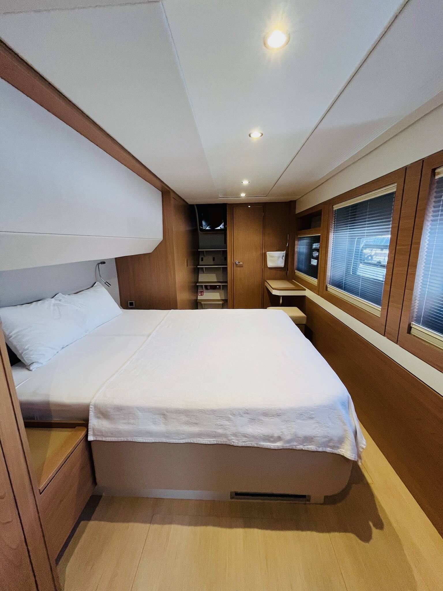 Catamaran Bali 5.4 La Brise 2