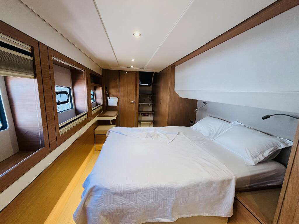 Catamaran Bali 5.4 La Brise 2