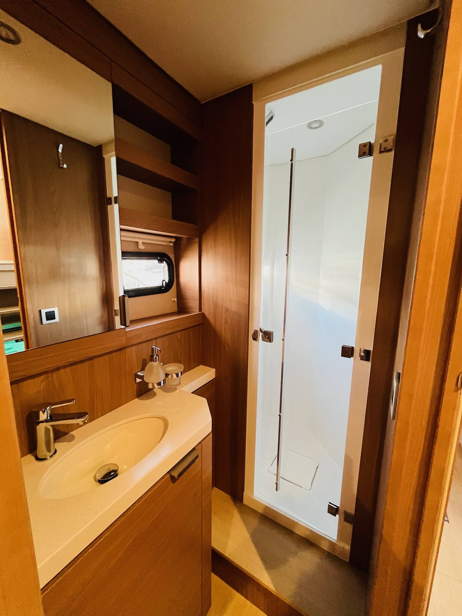 Catamaran Bali 5.4 La Brise 2