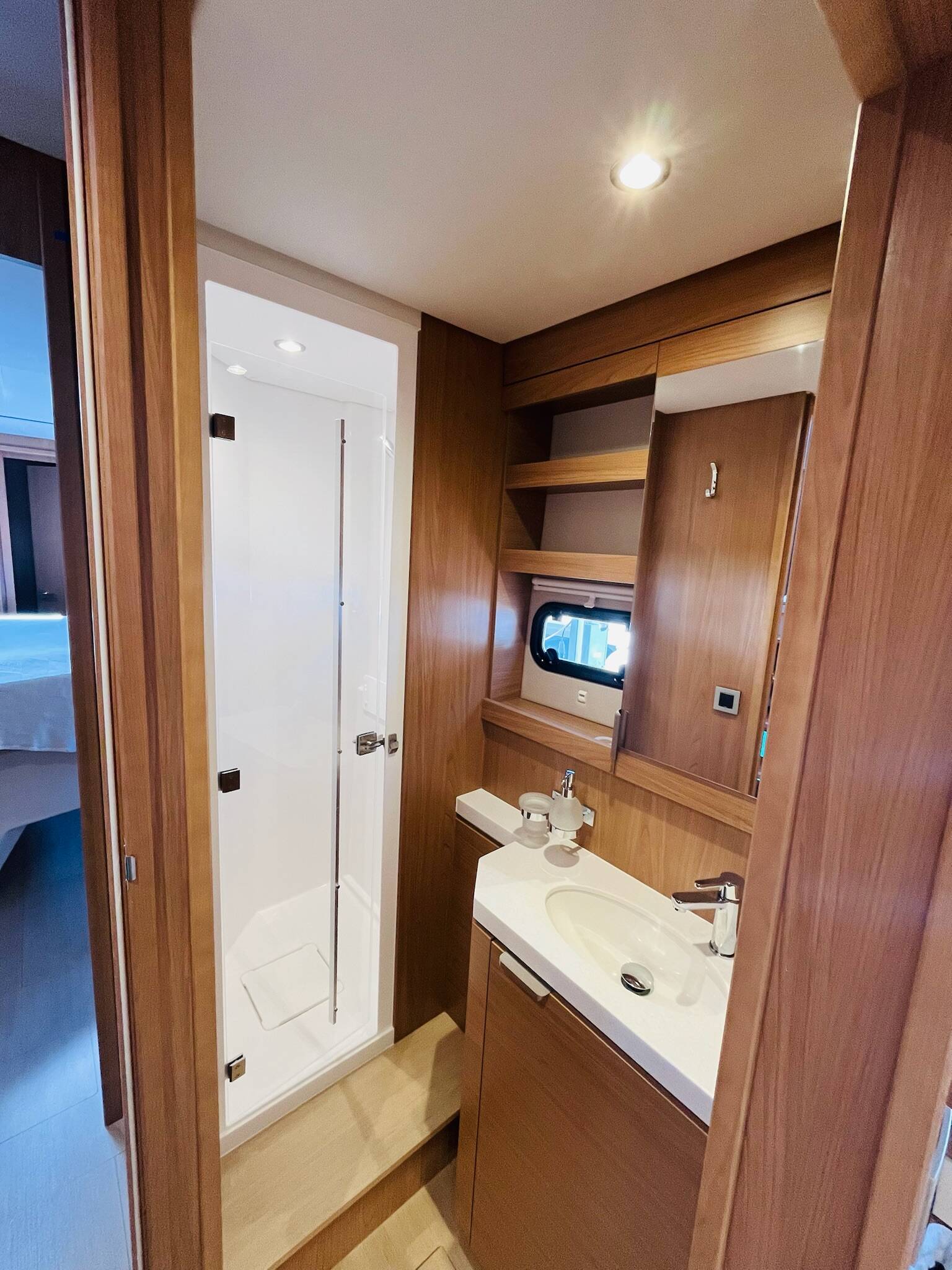 Catamaran Bali 5.4 La Brise 2