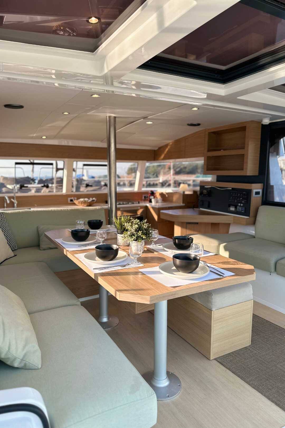 Katamaran Bali Catsmart Northcat 38