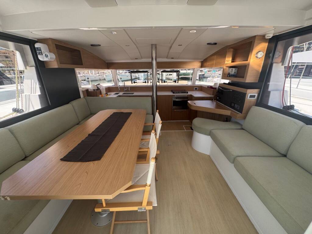 Katamaran Bali Catsmart Voyager 1532/2025