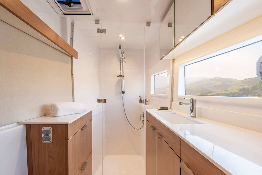 Katamaran Bali Catsmart Voyager 1628/2024