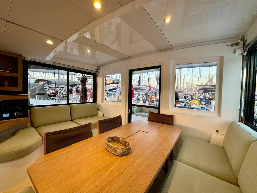 Katamaran Bali Catsmart Sail Dorado