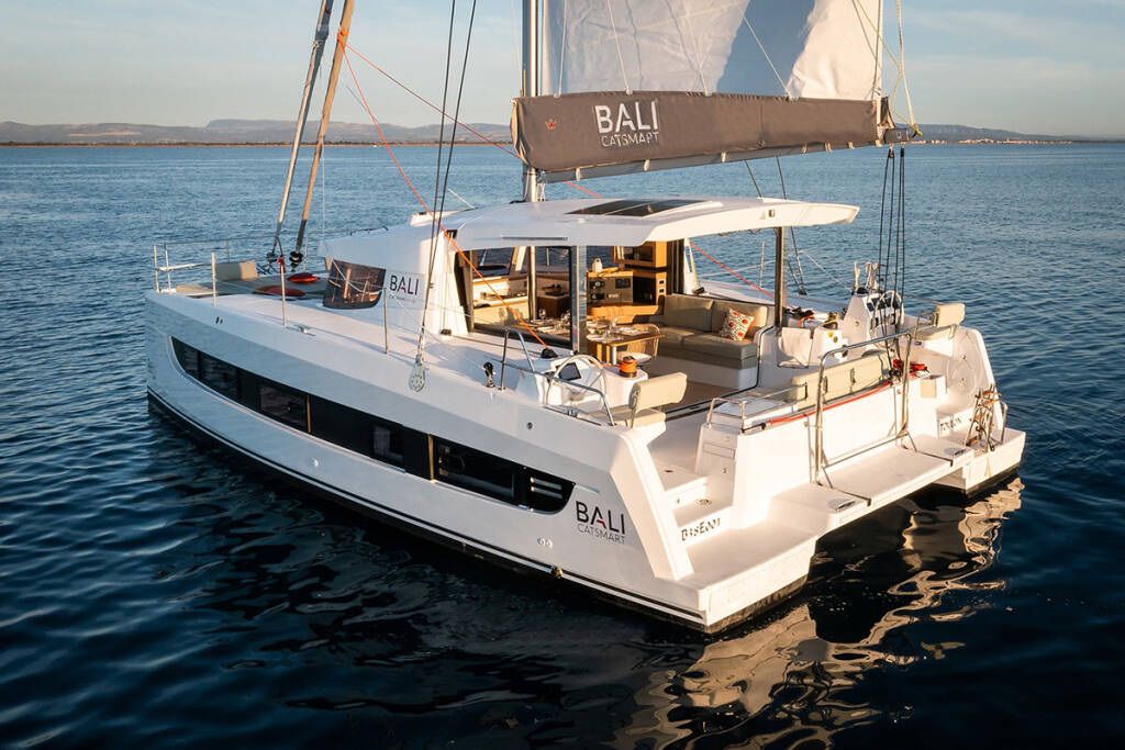 Catamaran Bali Catsmart GoWithTheFlow