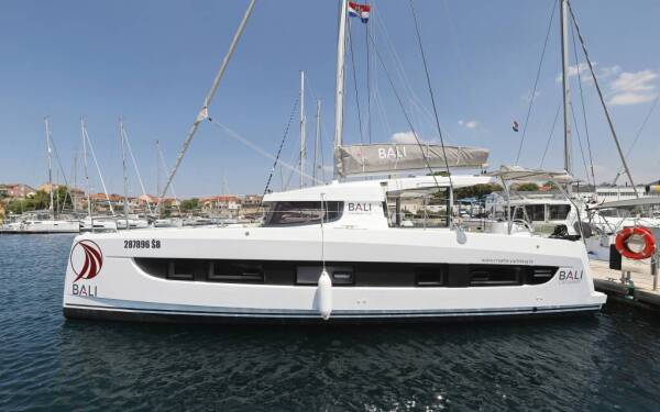 Bali Catsmart Arpina Marina Mandalina, Sibenik