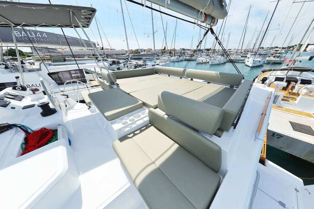 Katamaran Bali Catspace OW Playtime - OW