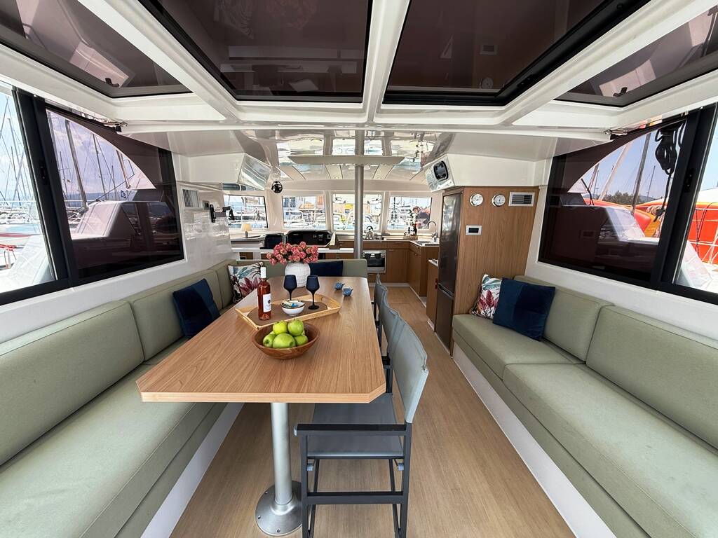 Catamaran Bali Catspace OW Vegas