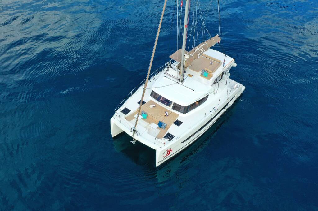 Catamaran Bali Catspace Salty Dragon