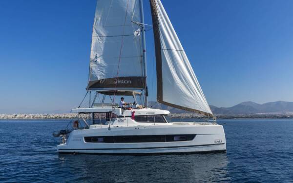 Bali Catspace Duende Athens, Alimos marina