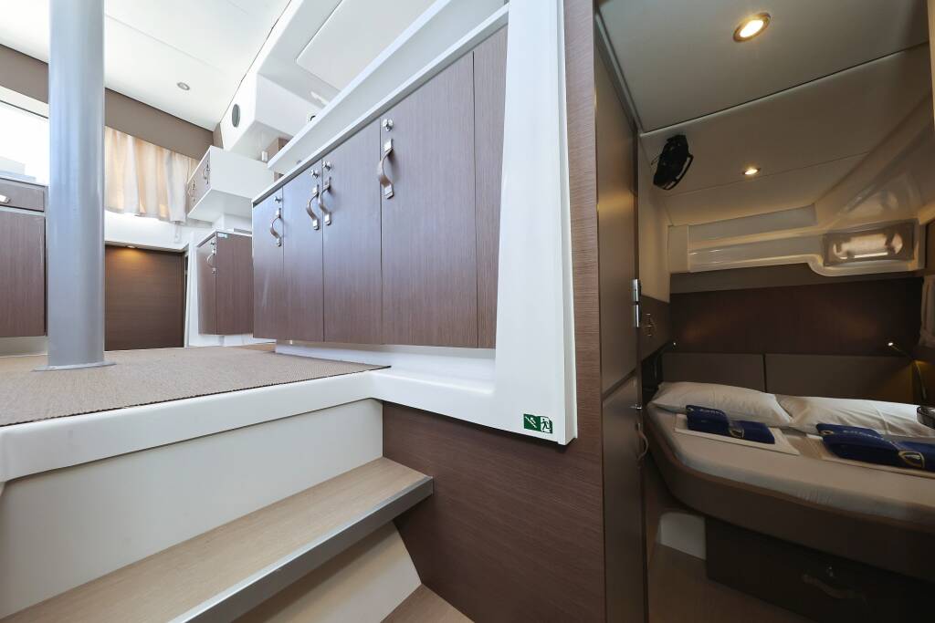 Catamaran Bali Catspace Queen Bee