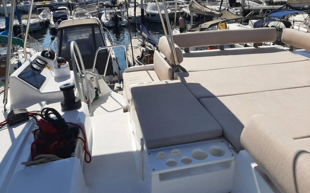 Catamaran Bali Catspace Inseame