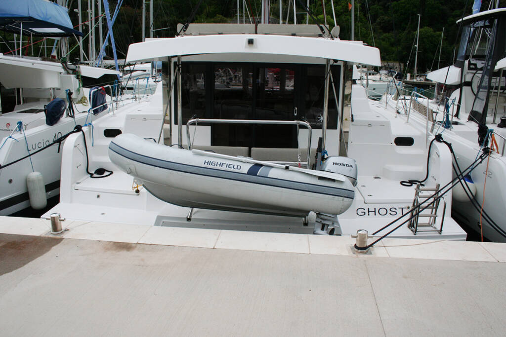 Catamaran Bali Catspace Ghost