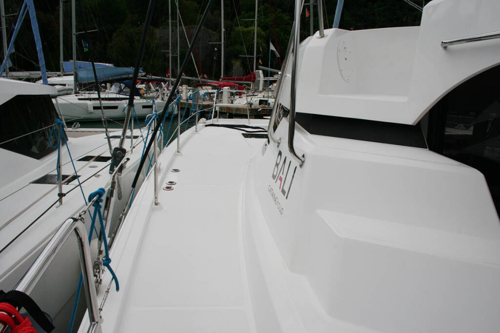 Catamaran Bali Catspace Ghost