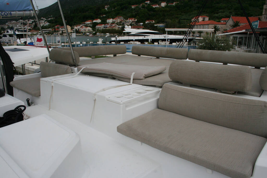Catamaran Bali Catspace Ghost