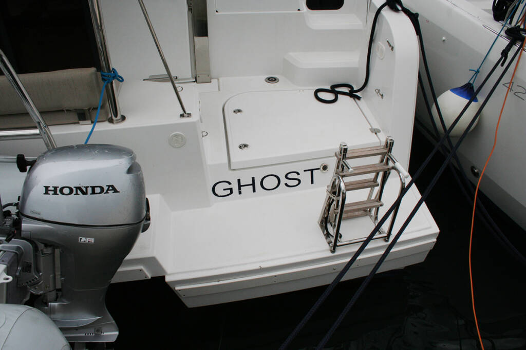 Catamaran Bali Catspace Ghost