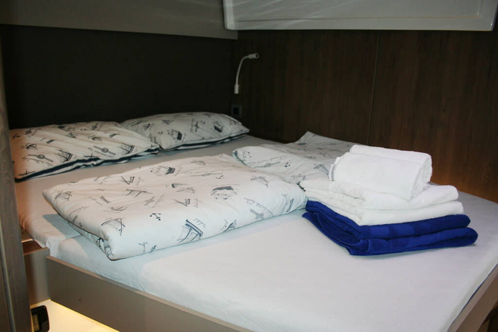 Catamaran Bali Catspace Ghost