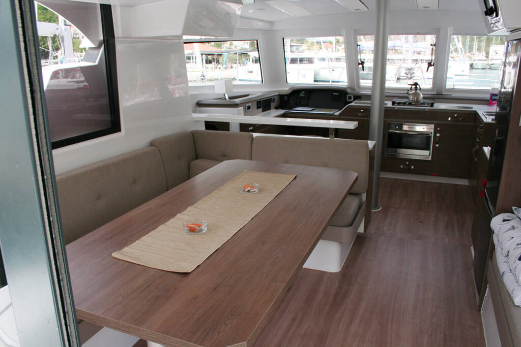 Catamaran Bali Catspace Family 257