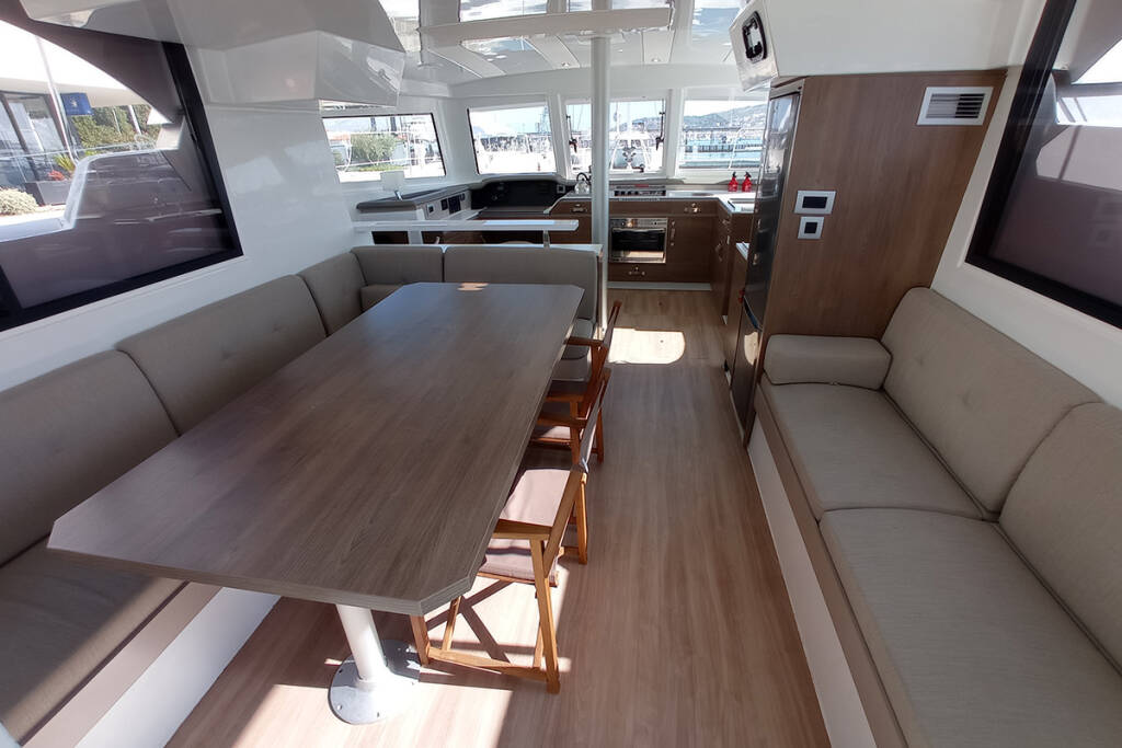 Catamaran Bali Catspace Sailin