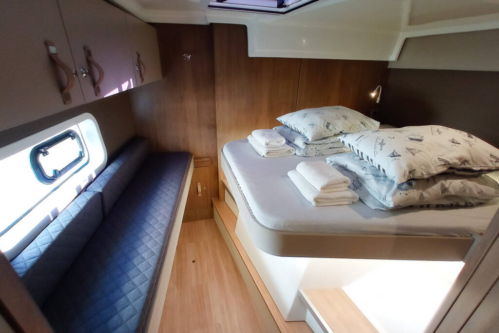 Catamaran Bali Catspace Sailin