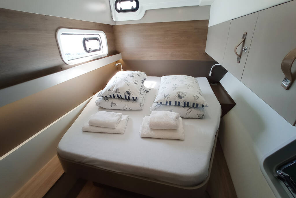Catamaran Bali Catspace Sailin