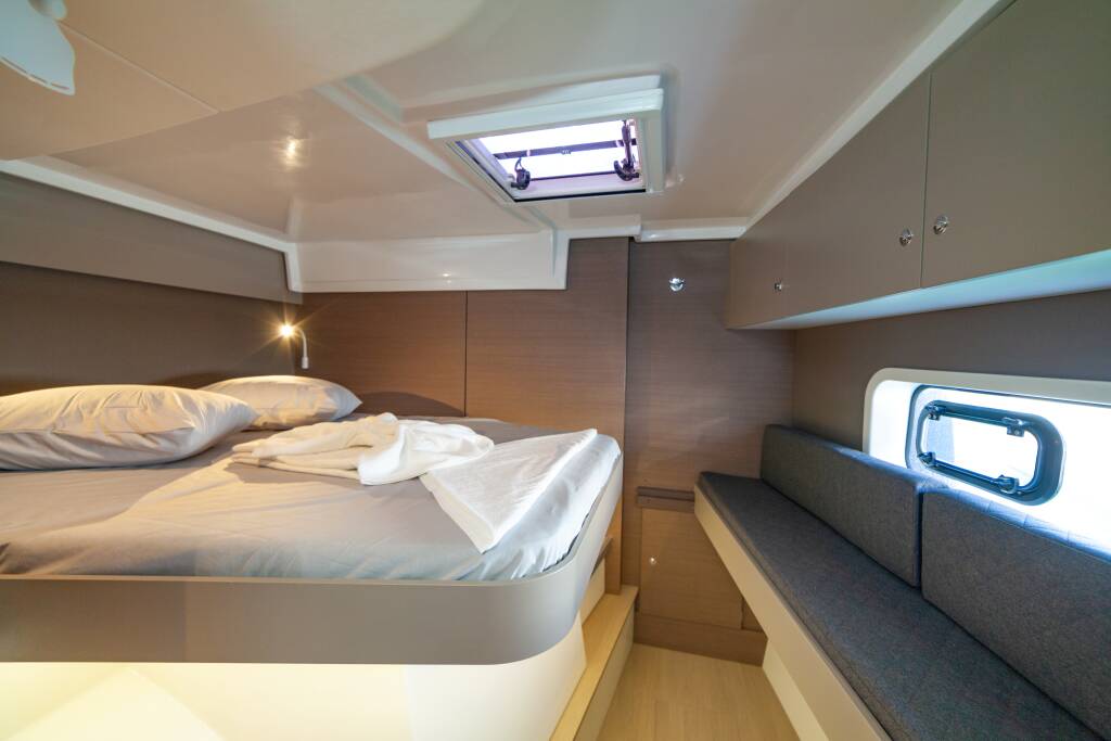 Katamaran Bali Catspace Sail Solaris