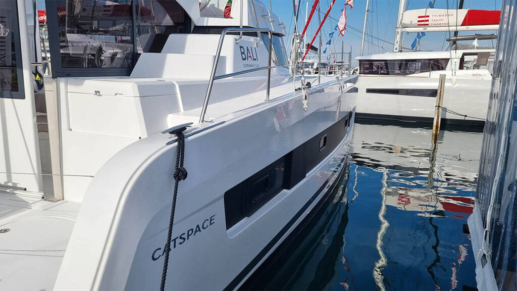 Catamaran Bali Catspace Sunrise