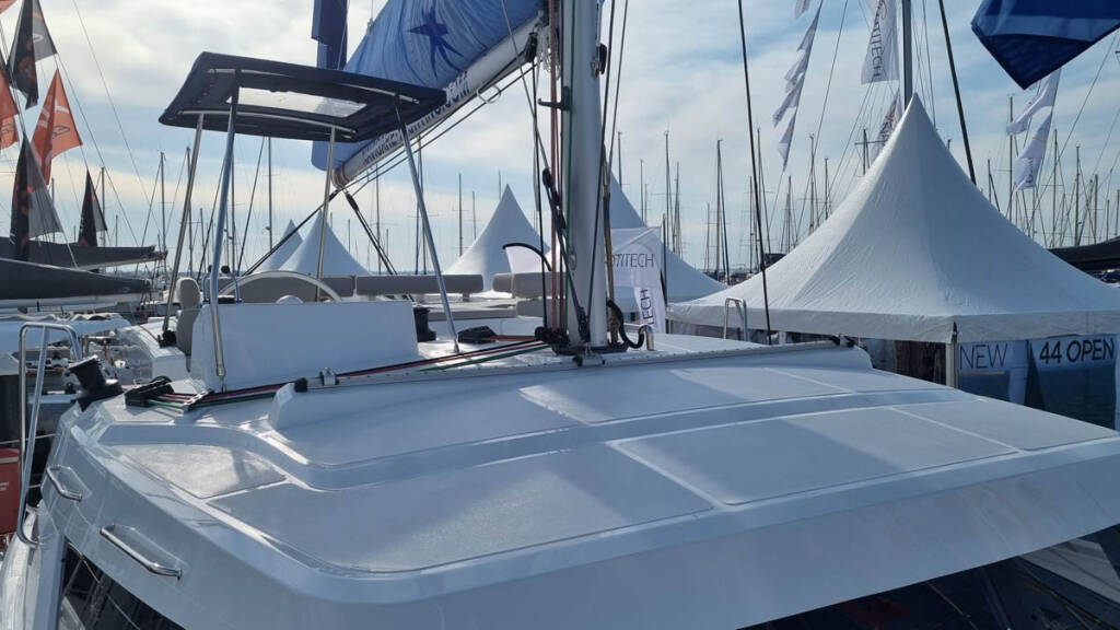 Catamaran Bali Catspace Sunrise
