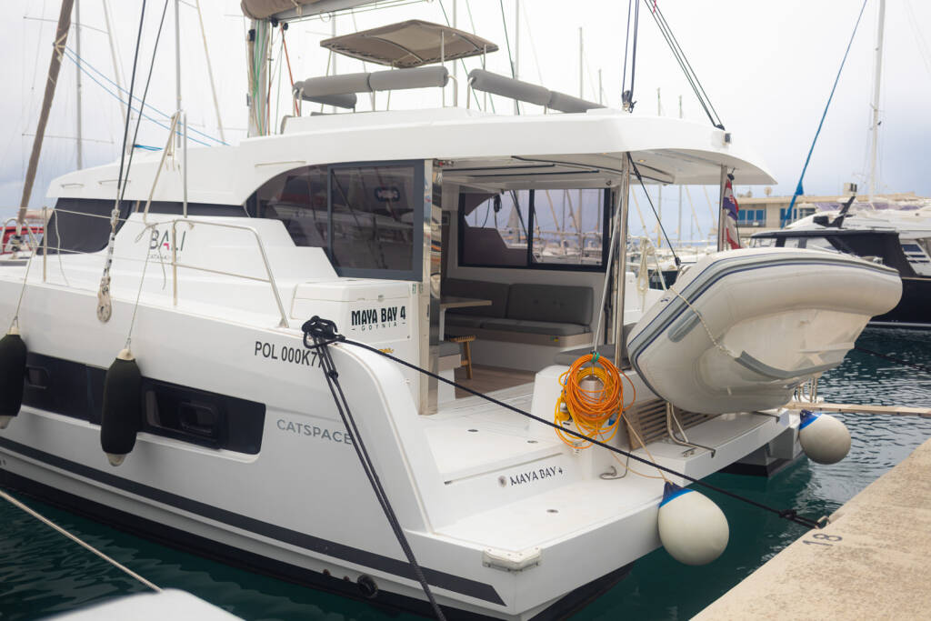 Catamaran Bali Catspace Maya Bay 4