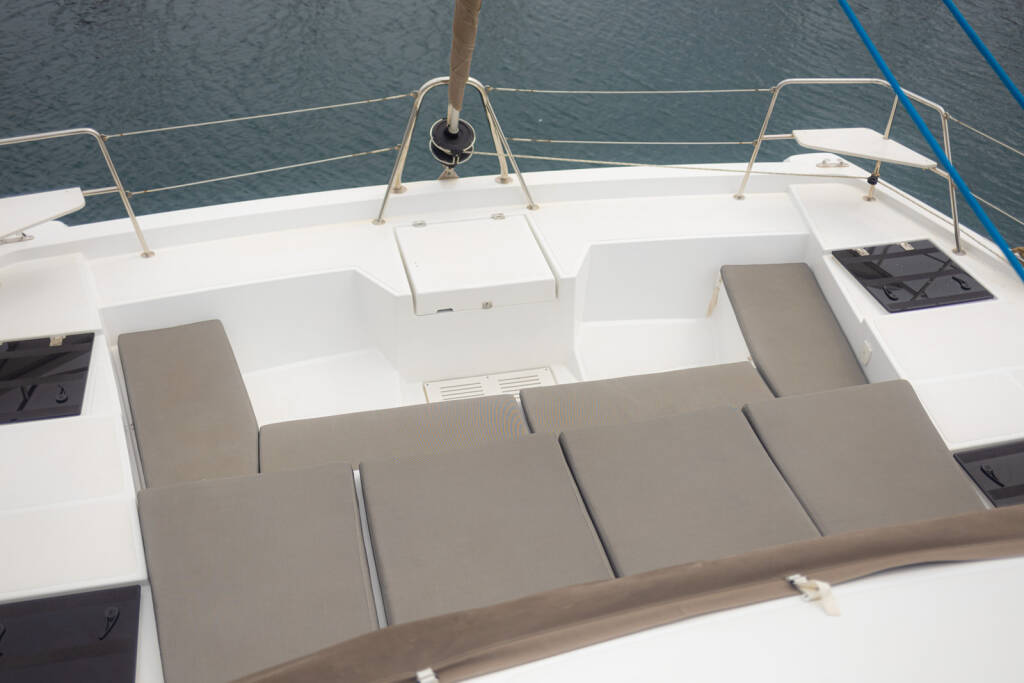 Catamaran Bali Catspace Maya Bay 4