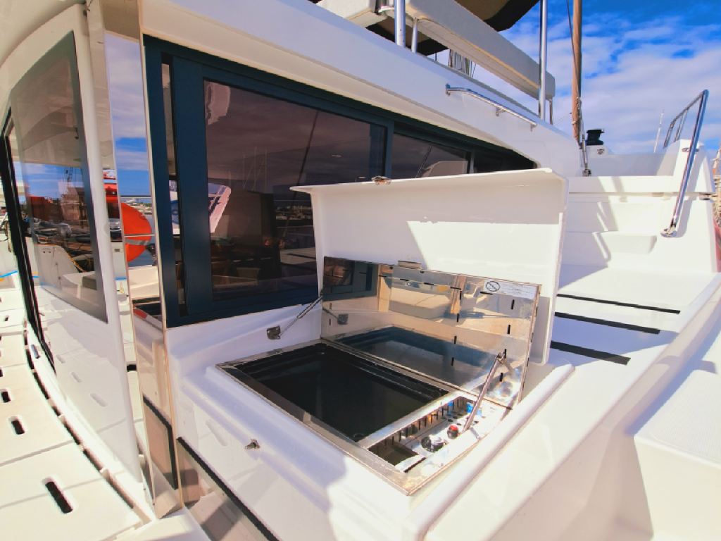 Catamaran Bali Catspace Turandot