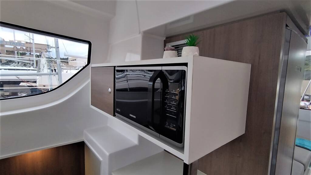 Catamaran Bali Catspace Tursiops