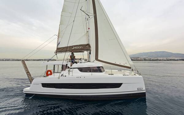 Bali Catspace Waterlily Lefkas, D-Marin