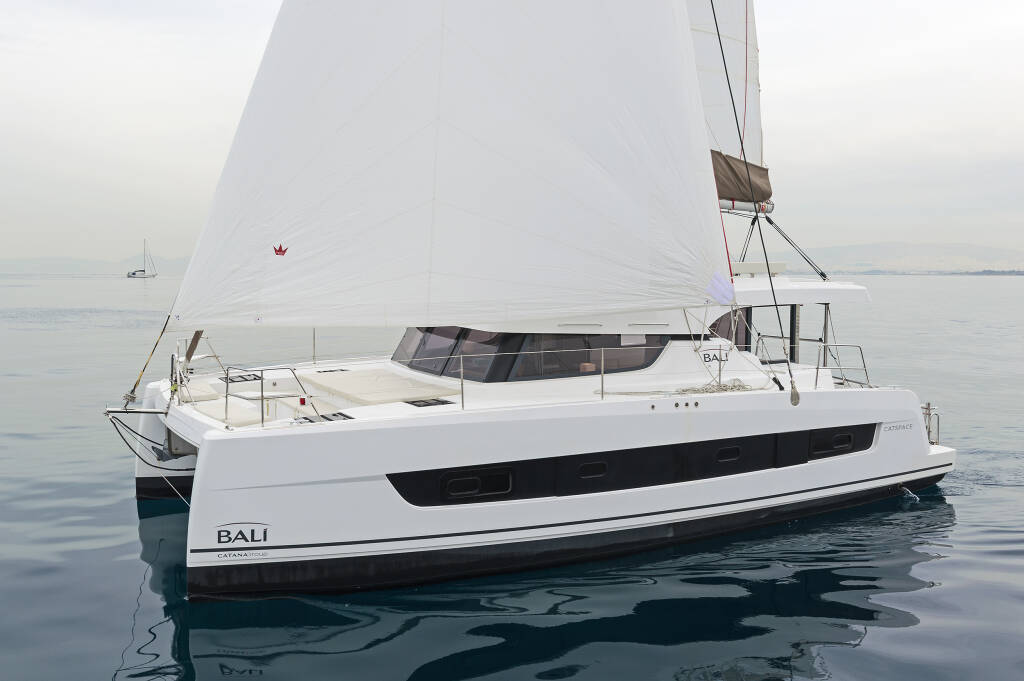Catamaran Bali Catspace Phoenix