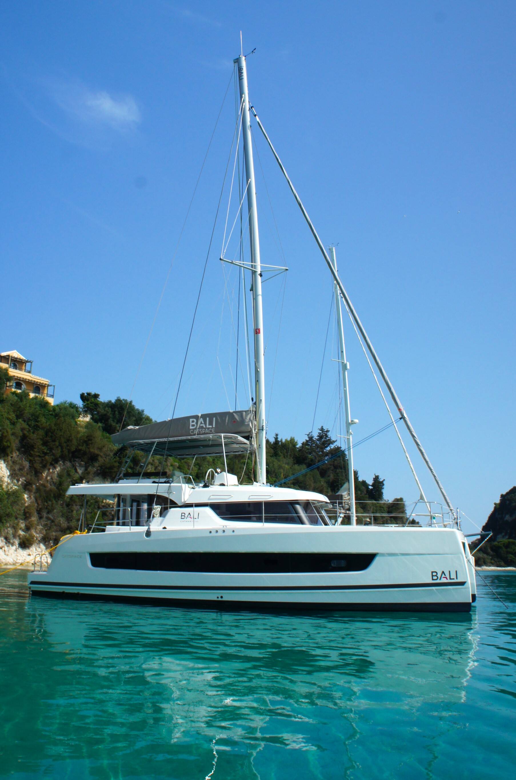 Catamaran Bali Catspace Selene
