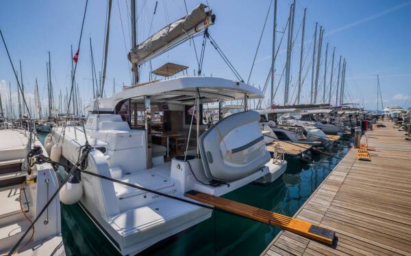 Bali Catspace Happy Sailor Marina Kastela