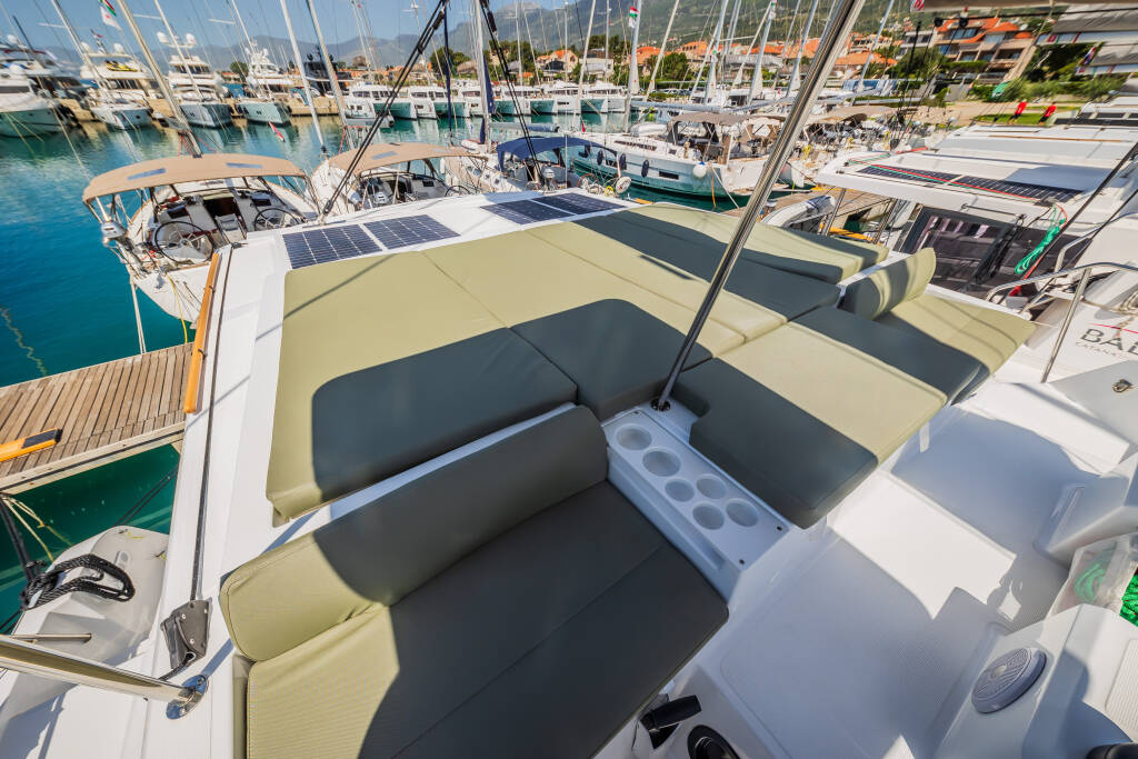 Catamaran Bali Catspace Happy Sailor
