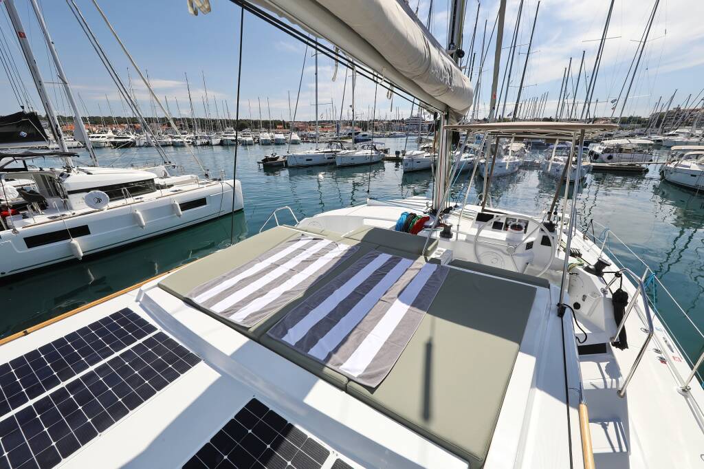 Catamaran Bali Catspace Bella Mare