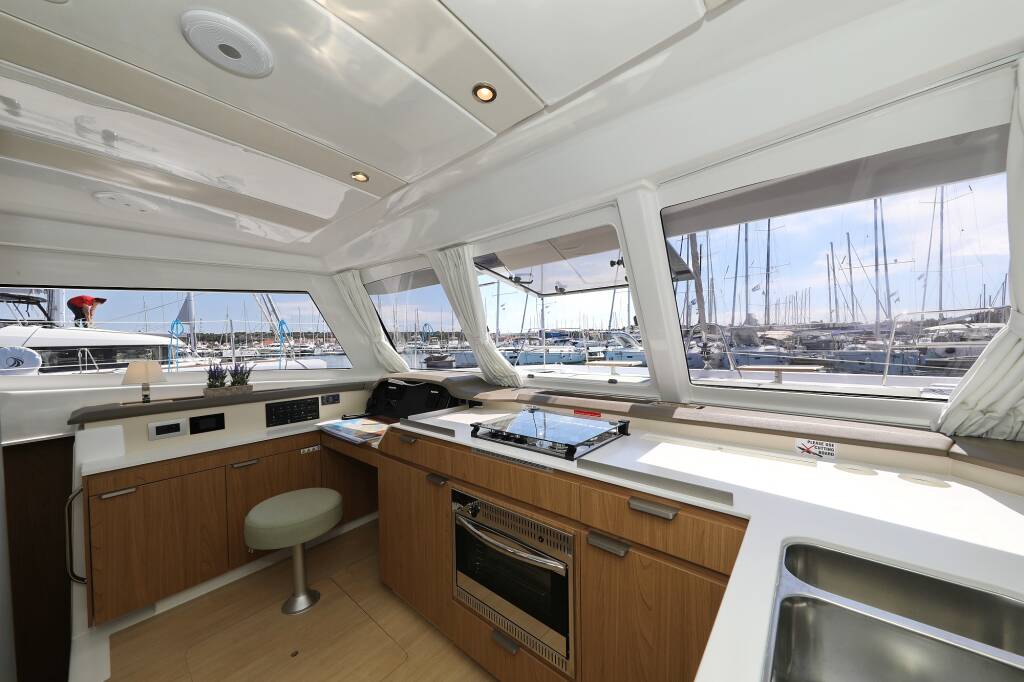 Catamaran Bali Catspace Bella Mare