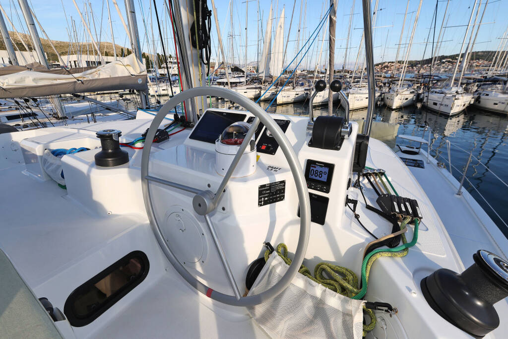 Catamaran Bali Catspace Agua De Luna