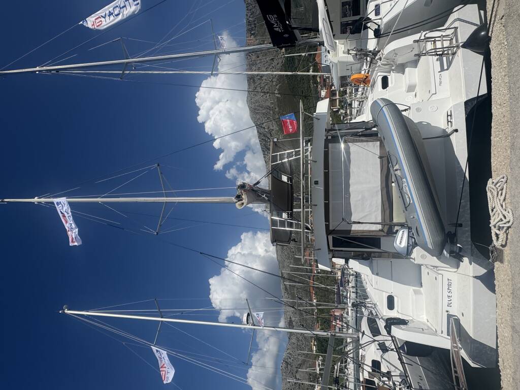 Katamaran Bali Catspace Blue Spirit