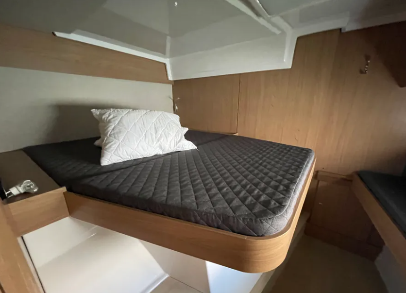 Katamaran Bali Catspace No Name