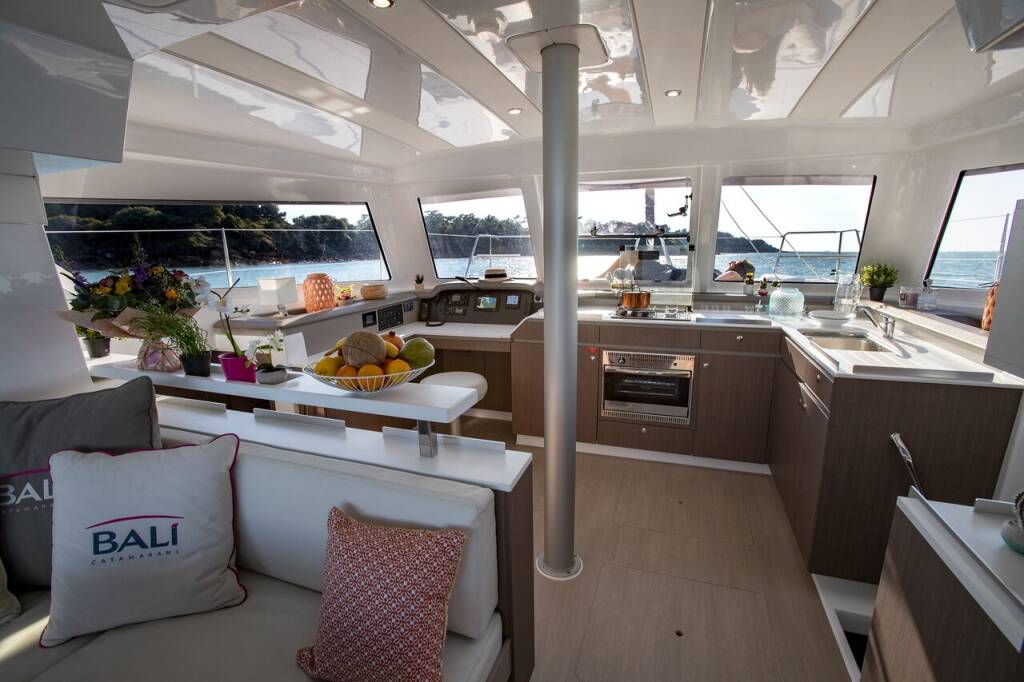 Catamaran Bali Catspace Blue Spirit