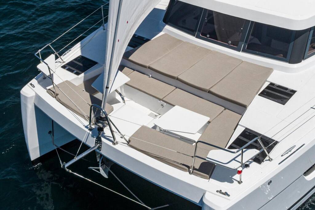 Catamaran Bali Catspace Steady Streamer